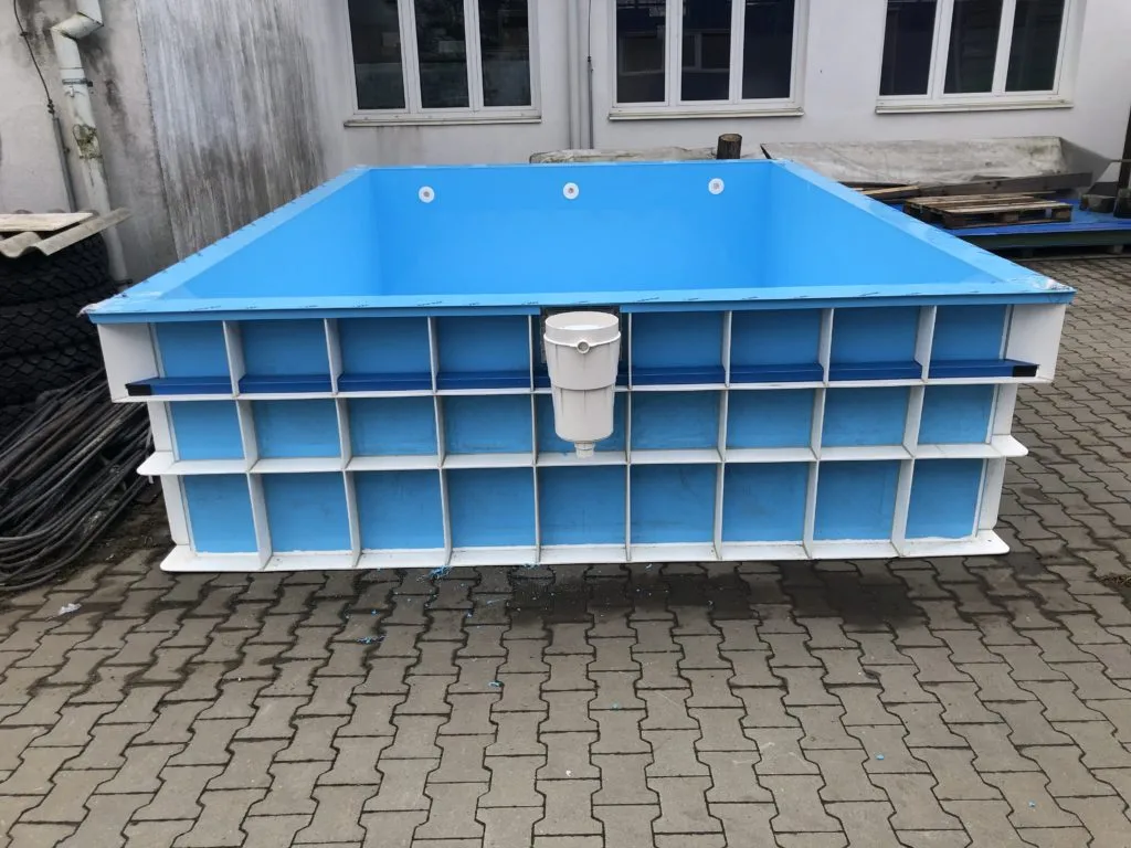 Plastový bazén – realizace 9, Plastová výroba Zima